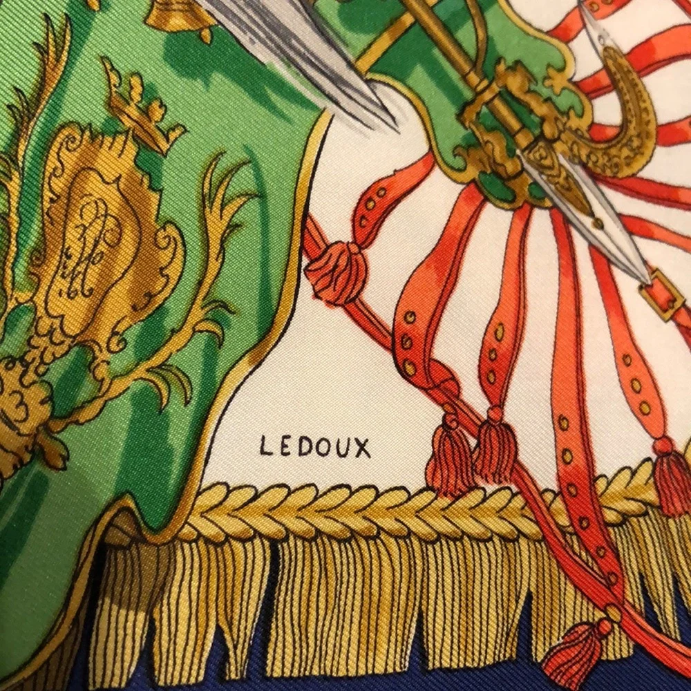 Hermès Scarf - Picture 3 of 10